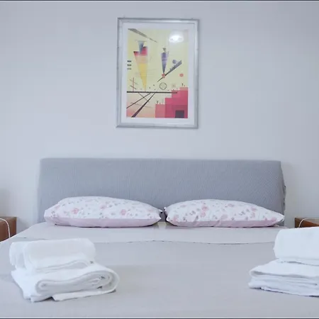 فندق مبيت وإفطار Alpaca 3*