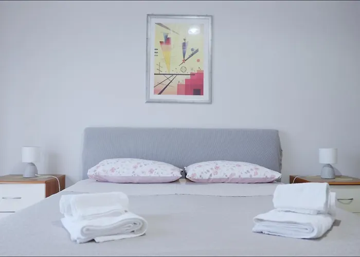 Bed & Breakfast Alpaca 3*
